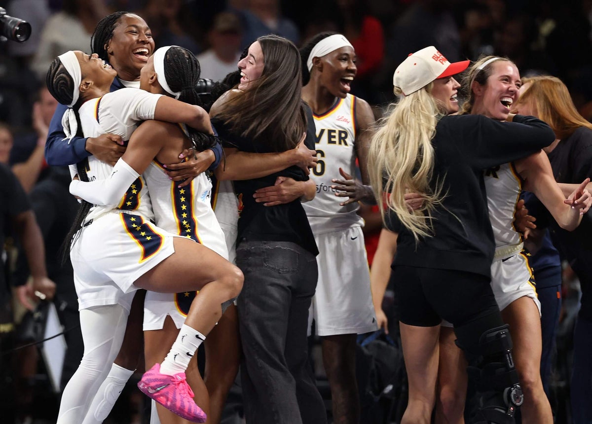 Fever oust Dream to reach WNBA semifinals for first time in a decade