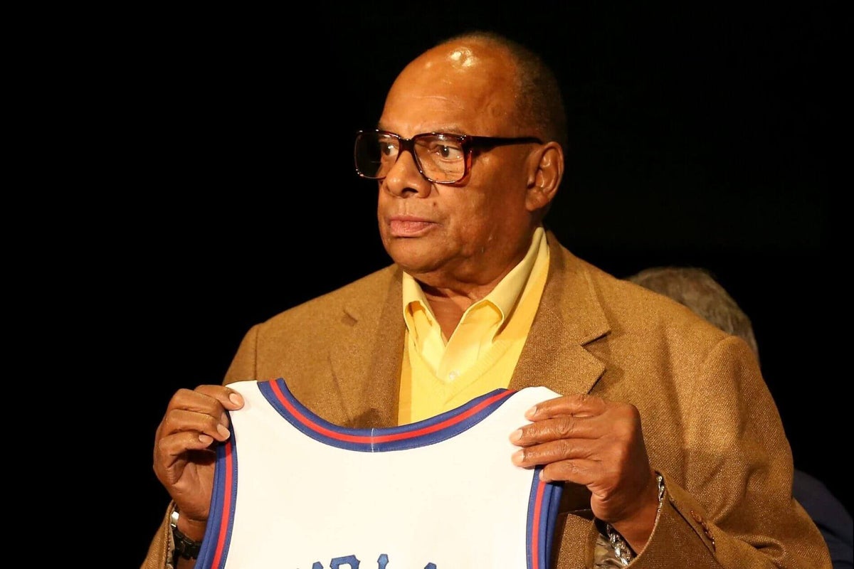George Raveling, Hall of Fame coach, Nike exec, who helped sign Michael Jordan, dies at 88