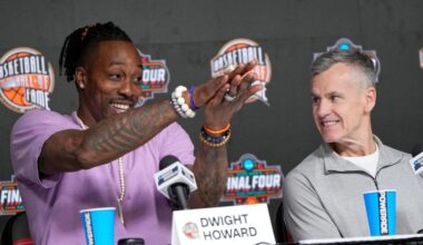 Magic's Dwight Howard (and Billy Donovan) in Hall of Fame