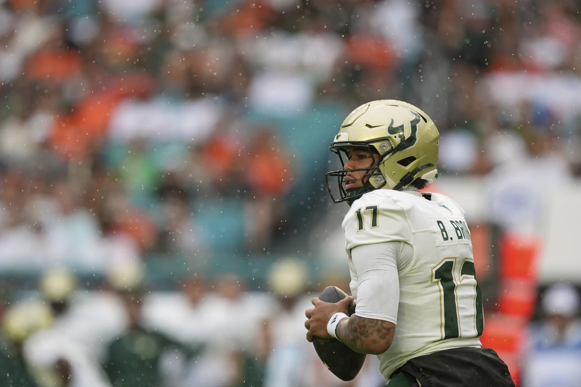 Bulls unable to keep magic alive, get blown away by Hurricanes