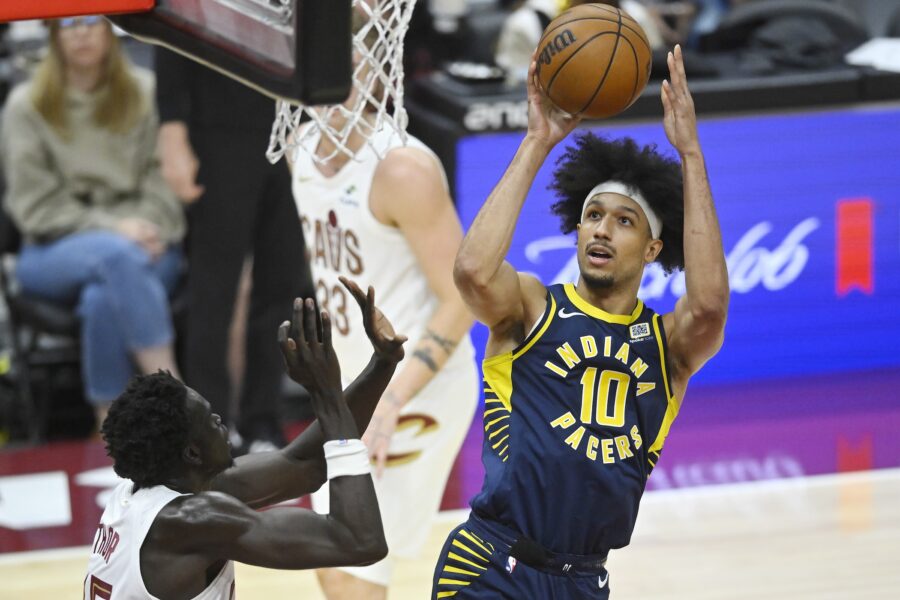 Celtics To Sign Kendall Brown