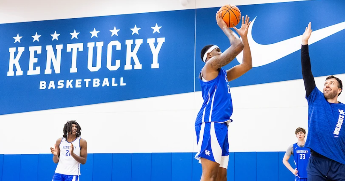 Freshman WR Montavin Quisenberry skies high for a catch during Kentucky spring practice, via Aaron Perkins, KSR