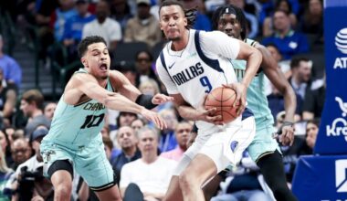 Nuggets To Sign Moses Brown