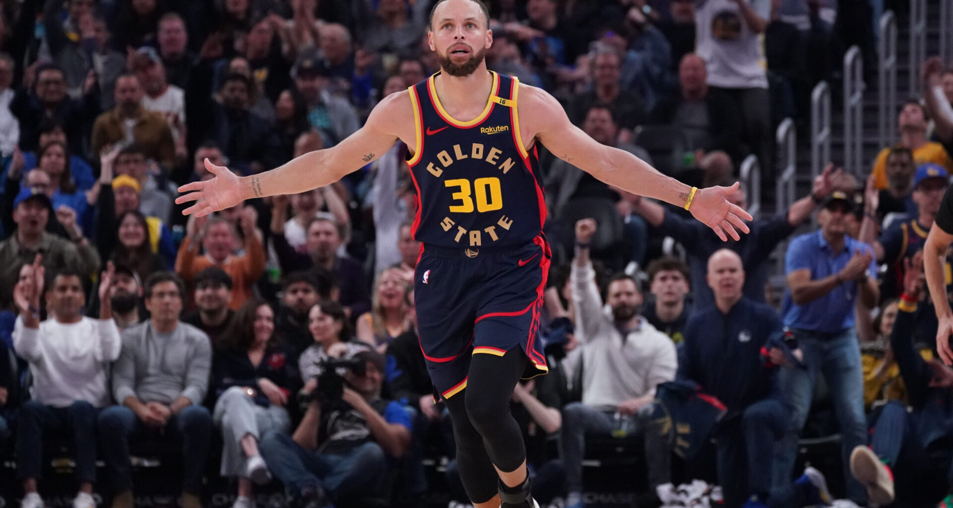 Warriors are on a roll ahead of the NBA Playoffs 