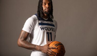 Western Notes: Reid, Suns Camp, LeBron, Grizzlies