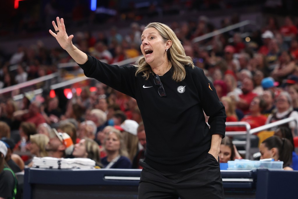 Thursday's game determines Minnesota's playoff opponent