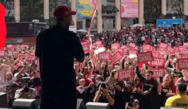 Damian Lillard's Reunion With Blazers Fans And The City Of Portland Shows That Ring Chasing Isn't Always The Way To Go