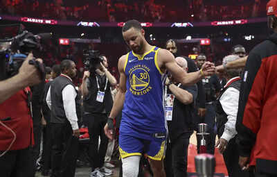 Will Stephen Curry play tonight against the Houston Rockets? Latest update on the Golden State Warriors star's injury report (Game 6, May 2, 2025)