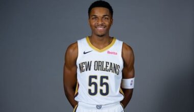 Lakers Sign Tevian Jones & Waive Jarron Cumberland