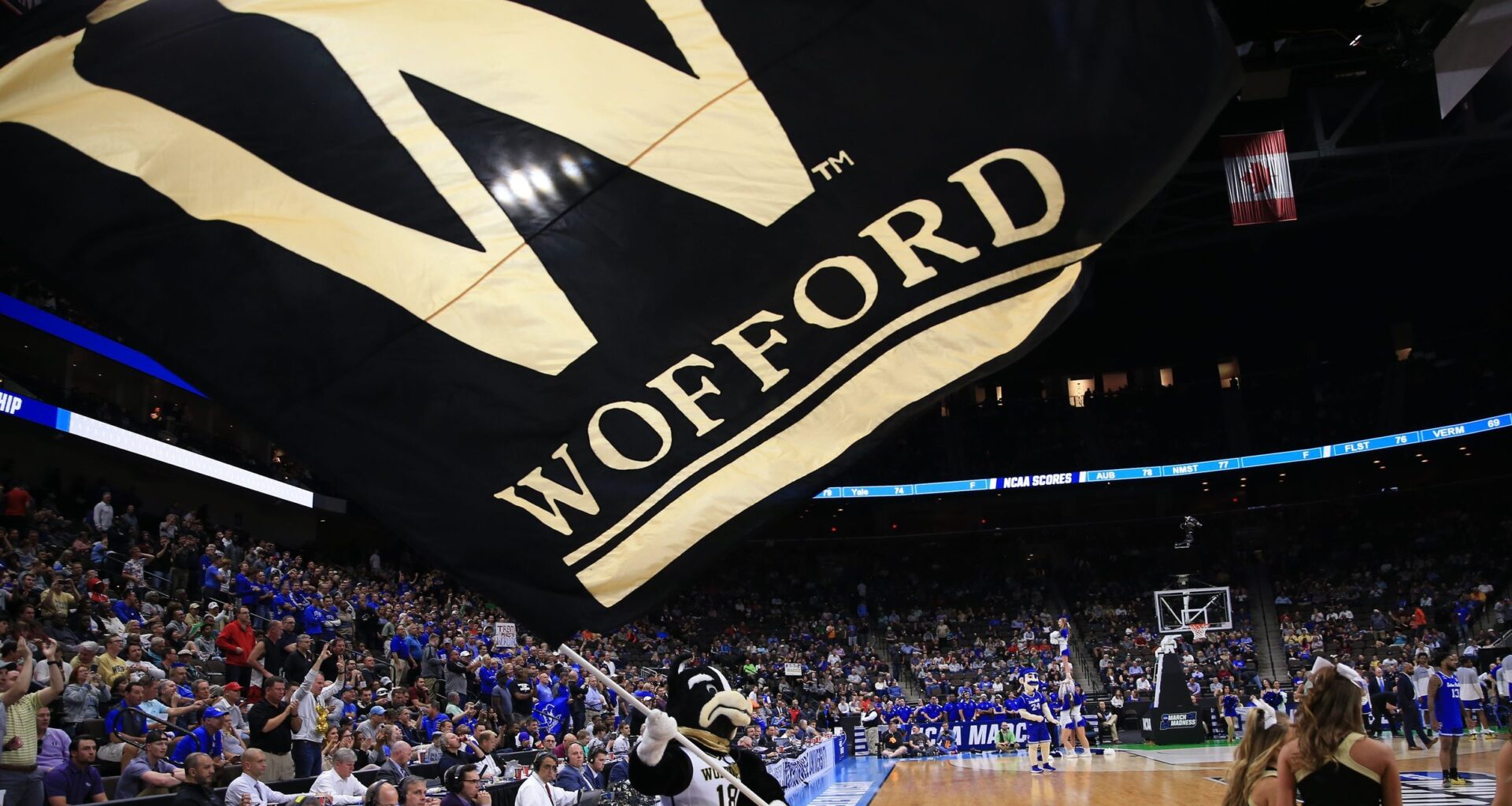 NCAA reinstates six Wofford basketball players after disputing Field of 68's improper benefits reporting