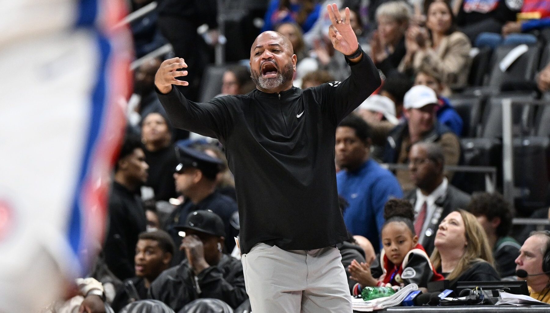 Detroit Pistons head coach JB Bickerstaff