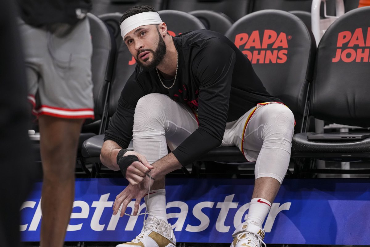 Larry Nance Jr. reacts to seeing himself in a Cavs uniform again
