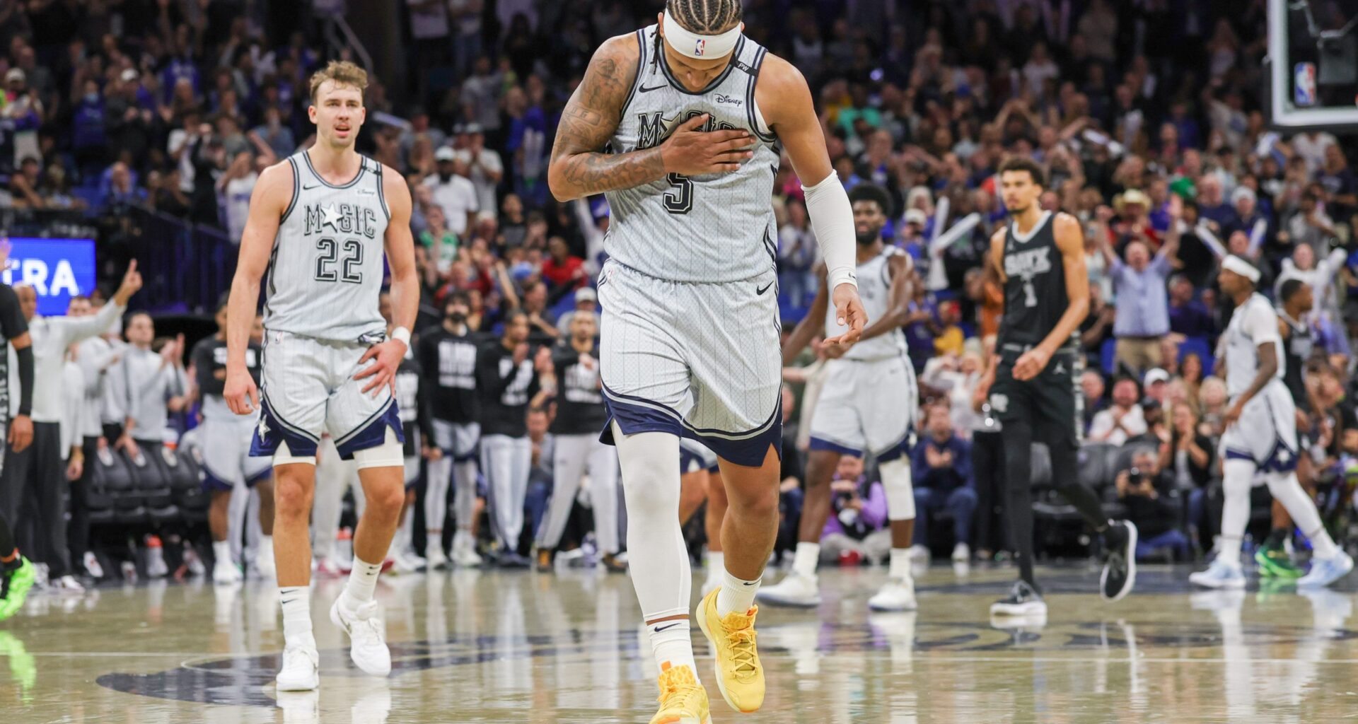 Magic Host Hawks in Eastern Conference Battle - WRUF 98.1 FM | 850 AM