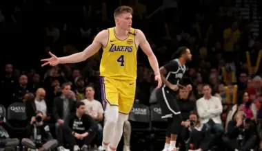 Lakers may cut ties with Dalton Knecht in favor of 6-foot-7 former Warriors star, per report image