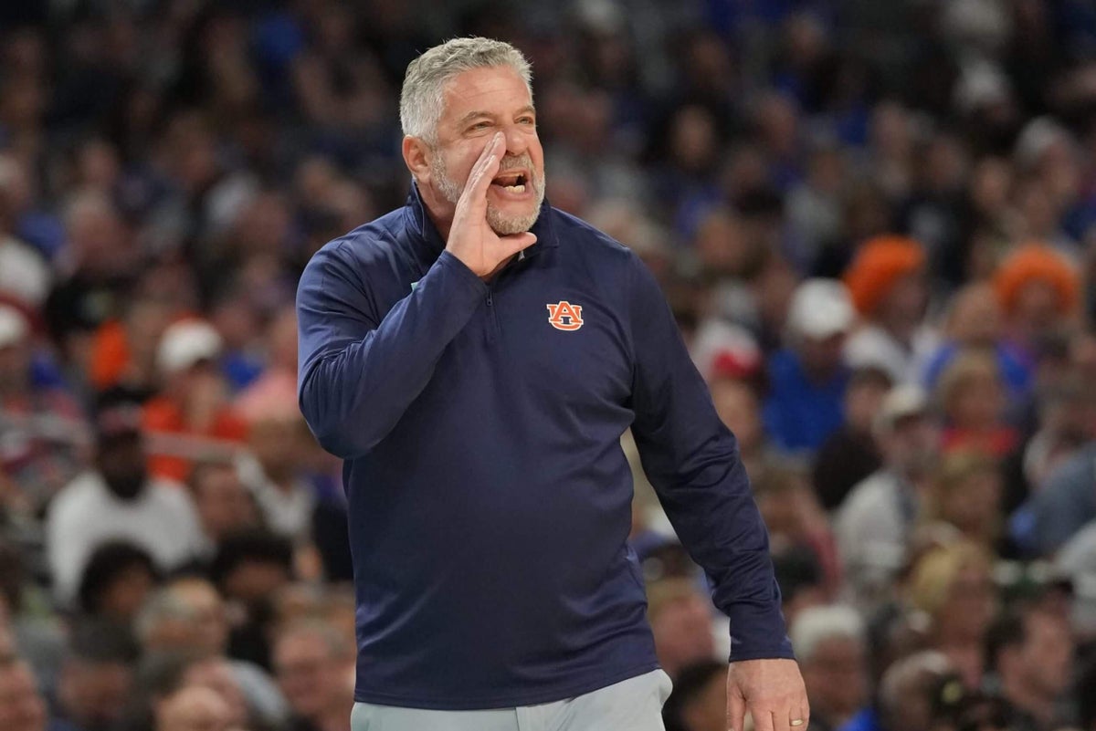 Bruce Pearl had his issues, but he was a basketball Johnny Appleseed in the SEC