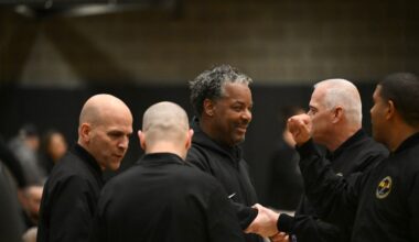 Gladstone adds PIL Hall of Famer to lead boys basketball team