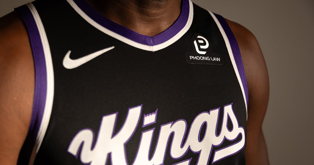 Sacramento Kings sign jersey patch partnership with Phoong Law