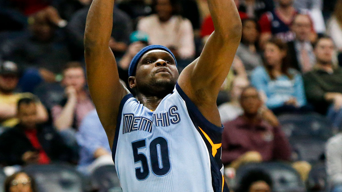 Memphis Grizzlies forward Zach Randolph (50) shoots the ball against the Atlanta Hawks in the fourth quarter at Philips Arena. The Grizzlies won 103-91. 