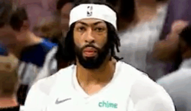 Fans laud the debut of Anthony Davis as a Dallas Maverick