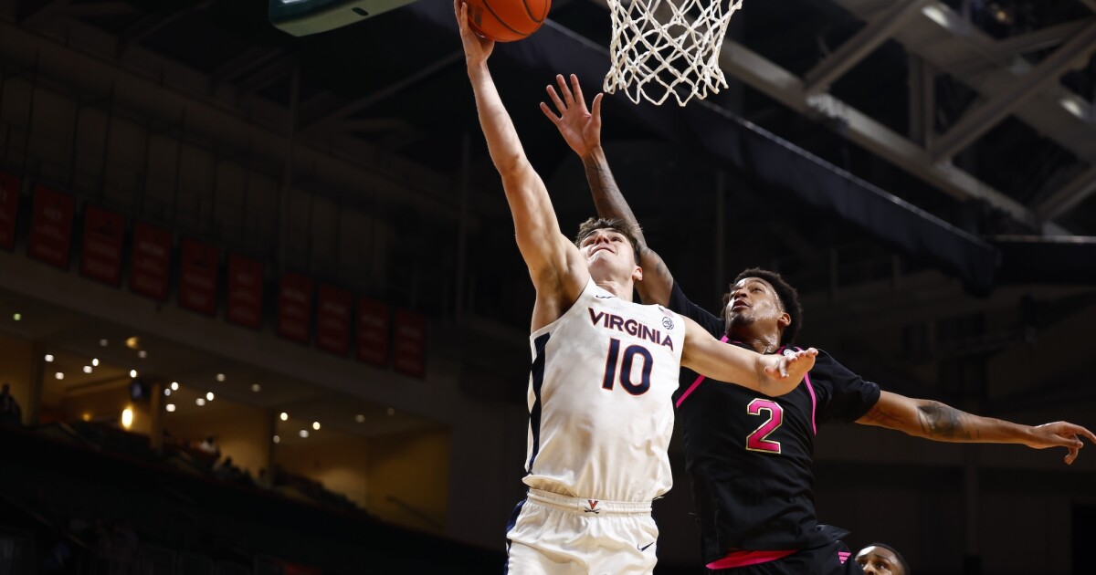 Virginia Men's Basketball | Cavaliers Earn First Road Win of the Season at Miami
