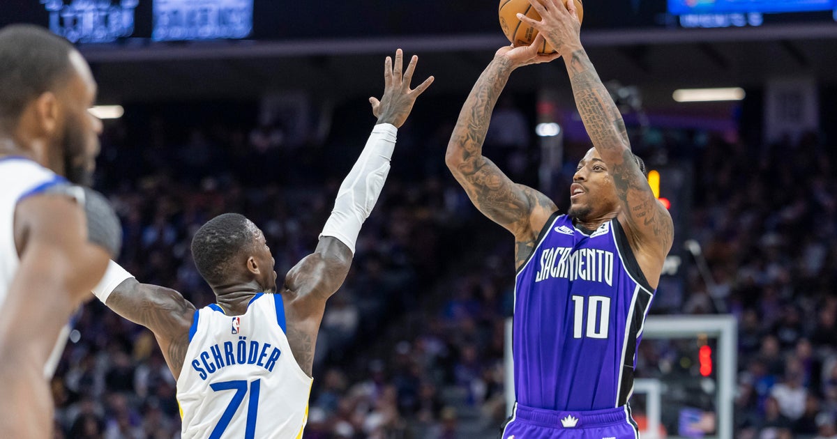 DeRozan scores 32 in Kings' 123-117 comeback win over Warriors