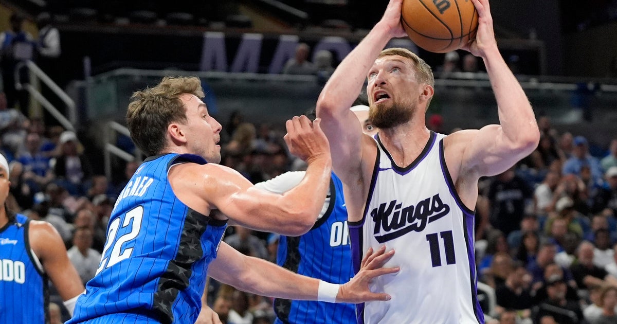 Kings lose to Magic 121-91 to open six-game road trip