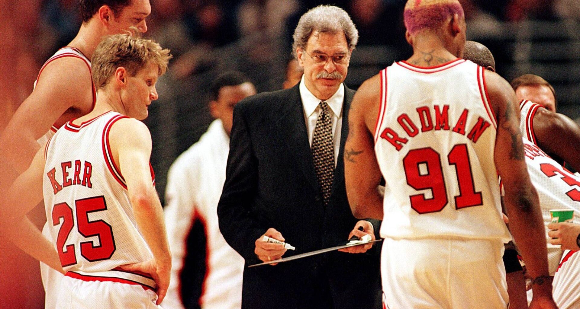 Steve Kerr(L) and Michael Jordan(R)