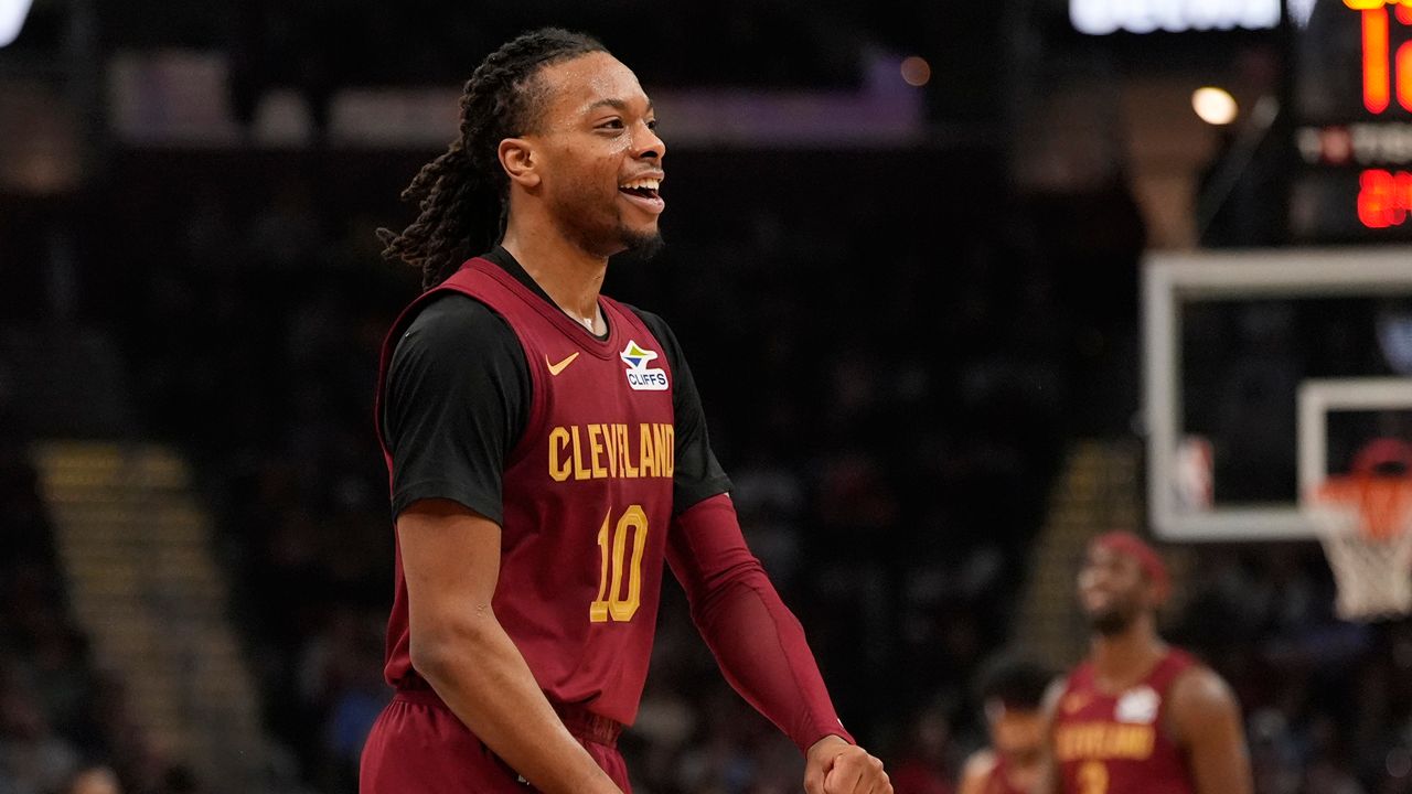 Cleveland Cavaliers guard Darius Garland (10) celebrates in the first half of an NBA basketball game against the Charlotte Hornets, Sunday, Jan. 5, 2025, in Cleveland. (AP Photo/Sue Ogrocki)