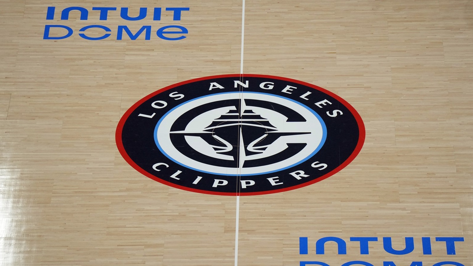 Arbitrator issues ruling on Clippers player's dispute with agent