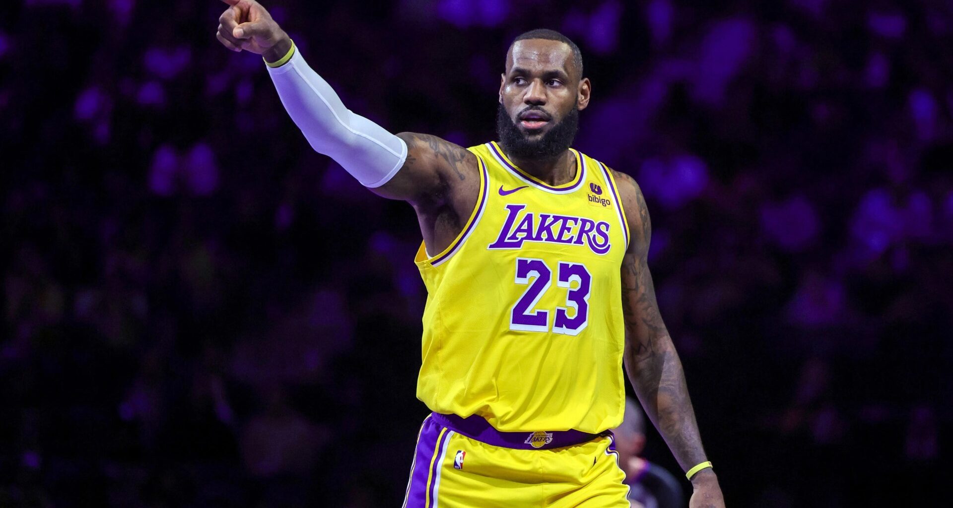 LeBron James 'not worried' about Los Angeles Lakers contract situation after making NBA retirement decision