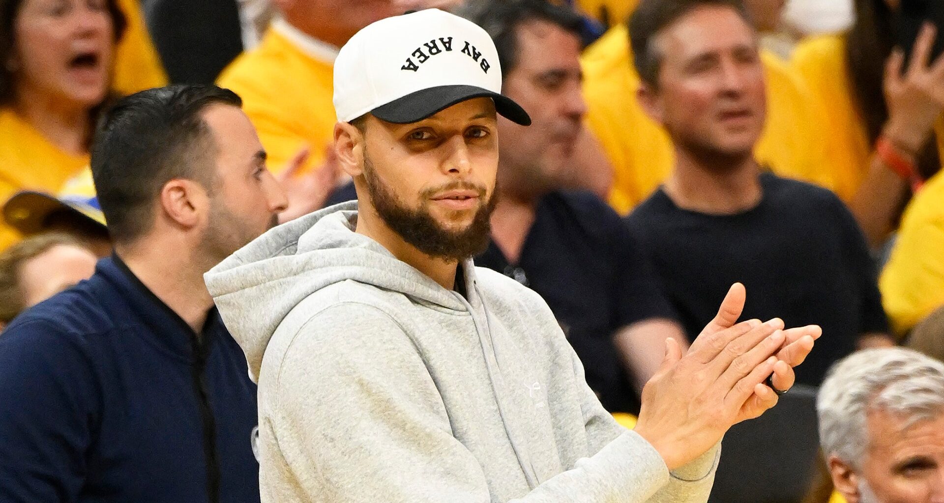 Warriors star Stephen Curry cheers on Carlos Alcaraz at US Open