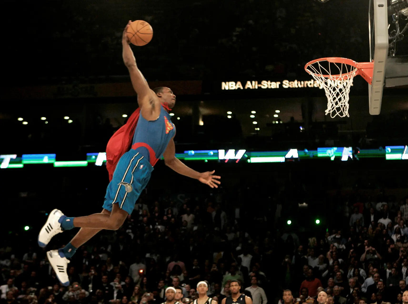 Dwight Howard is an NBA pro (Image via AP Photo/Eric Gay,File) Dwight Howard is an NBA pro