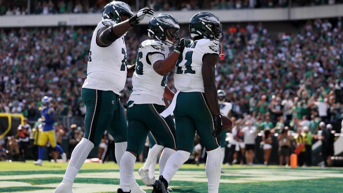 Jordan Davis blocks walk-off FG attempt, returns for TD as Eagles erase 19-point deficit to stun Rams