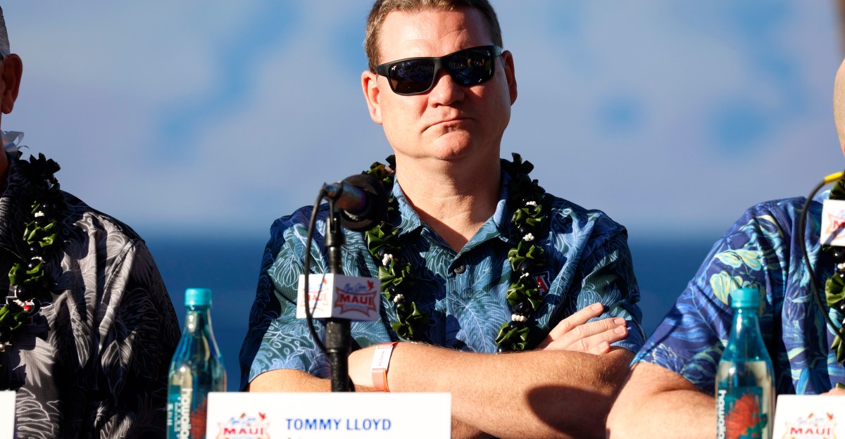 Arizona men’s basketball to play in 2026 Maui Invitational