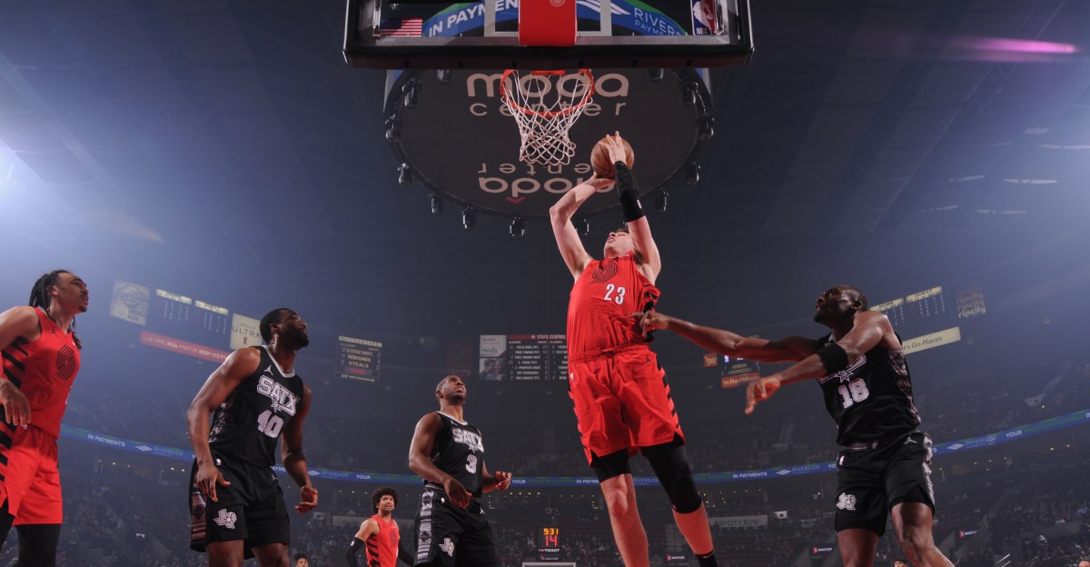 Portland Trail Blazers Donovan Clingan Could Crack ESPN’s Top 100