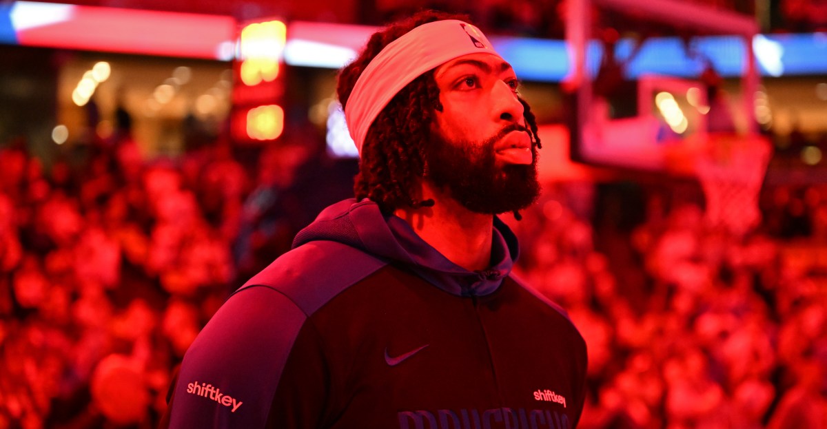 Will Anthony Davis be 100% to start the season?