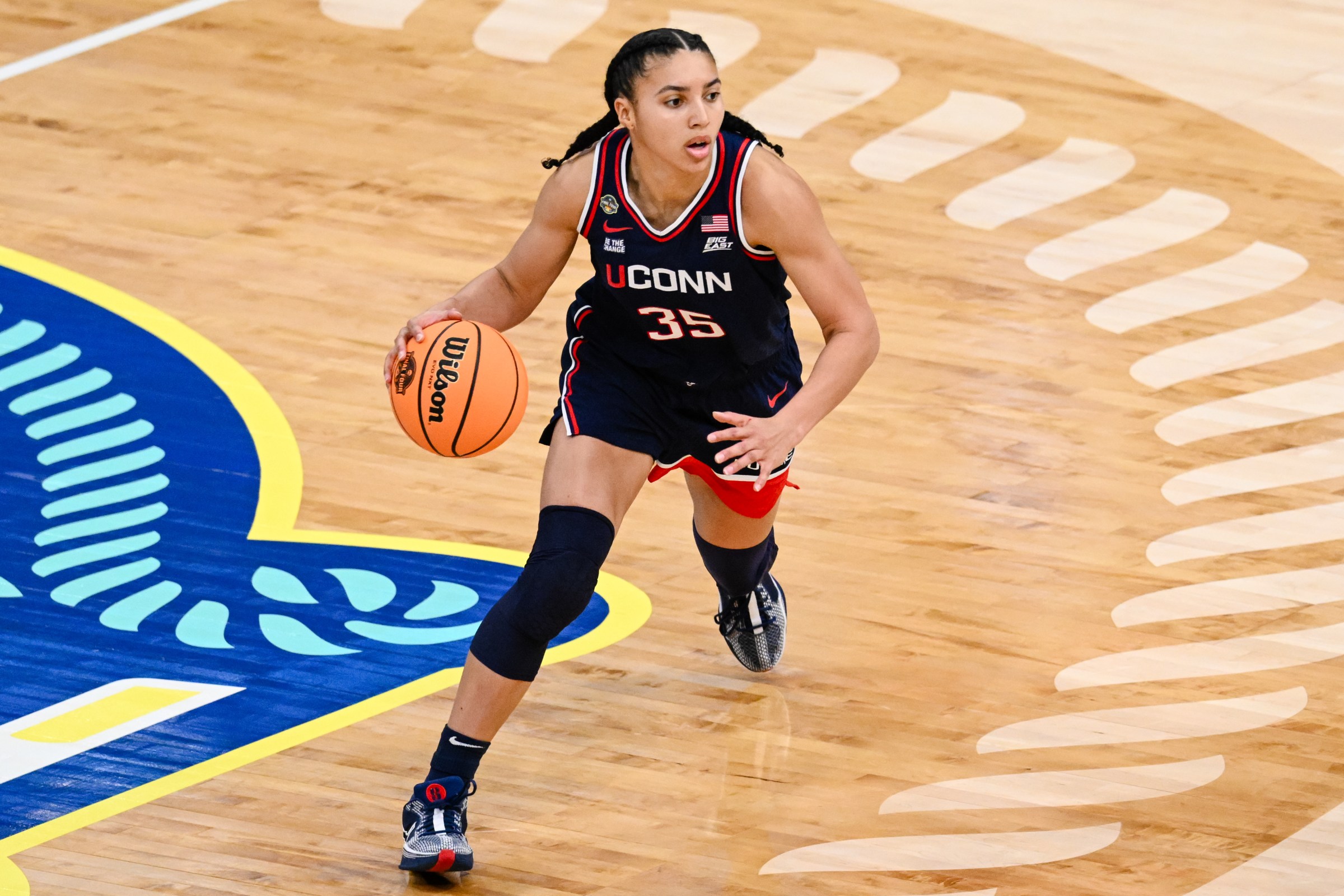 TAMPA, FLORIDA - APRIL 6: Azzi Fudd #35 of the Connecticut Huskies dribbles against the South Carolina Gamecocks during the 2025 NCAA Women’s Basketball Tournament Championship game at Amalie Arena on April 6, 2025 in Tampa, Florida. (Photo by Thien-An Truong/ISI Photos/Getty Images)