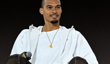 Victor Wembanyama works out with Hakeem Olajuwon