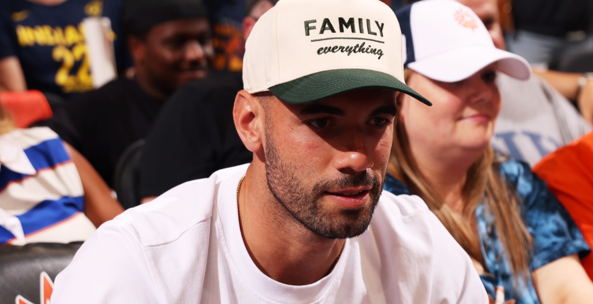 Georges Niang goes down with injury, but for how long?