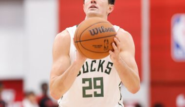 NBA Free Agency: Milwaukee Bucks sign Cormac Ryan to training camp deal