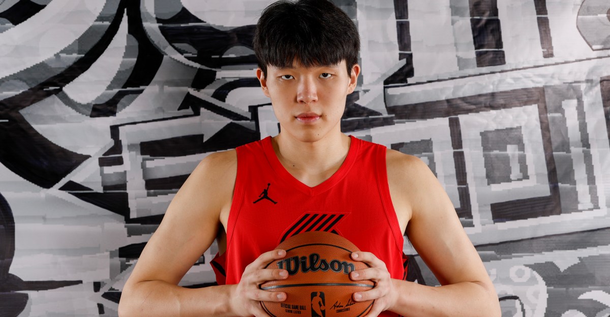 Yang Hansen Pens Introduction Letter to Trail Blazers, NBA Fans