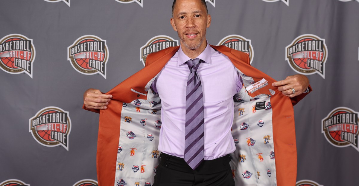 Tayshaun Prince and 2008 Redeem Team inducted into Naismith Basketball Hall of Fame