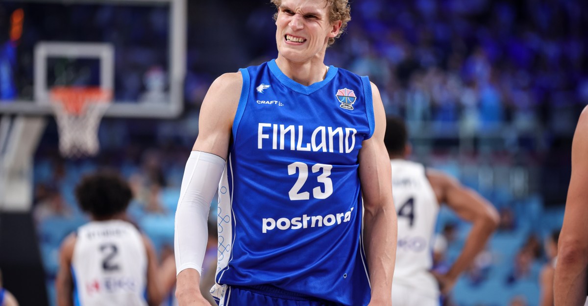 Should Detroit Pistons trade for this star player?