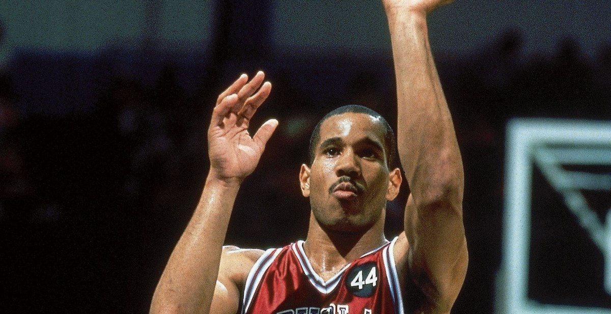 YouTube Gold: Loyola Marymount’s 1990 Grief-Stricken Destruction Of Michigan