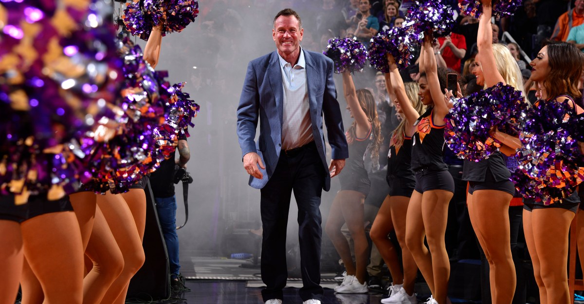 Inside the Suns: Leadership, the Dan Majerle Hustle Award, our questions