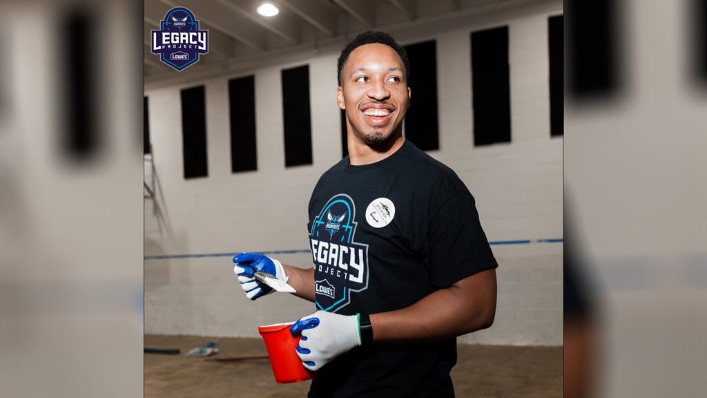 Charlotte Hornets, Lowe's Kick Off $1 Million Riverview Center Makeover After Hurricane