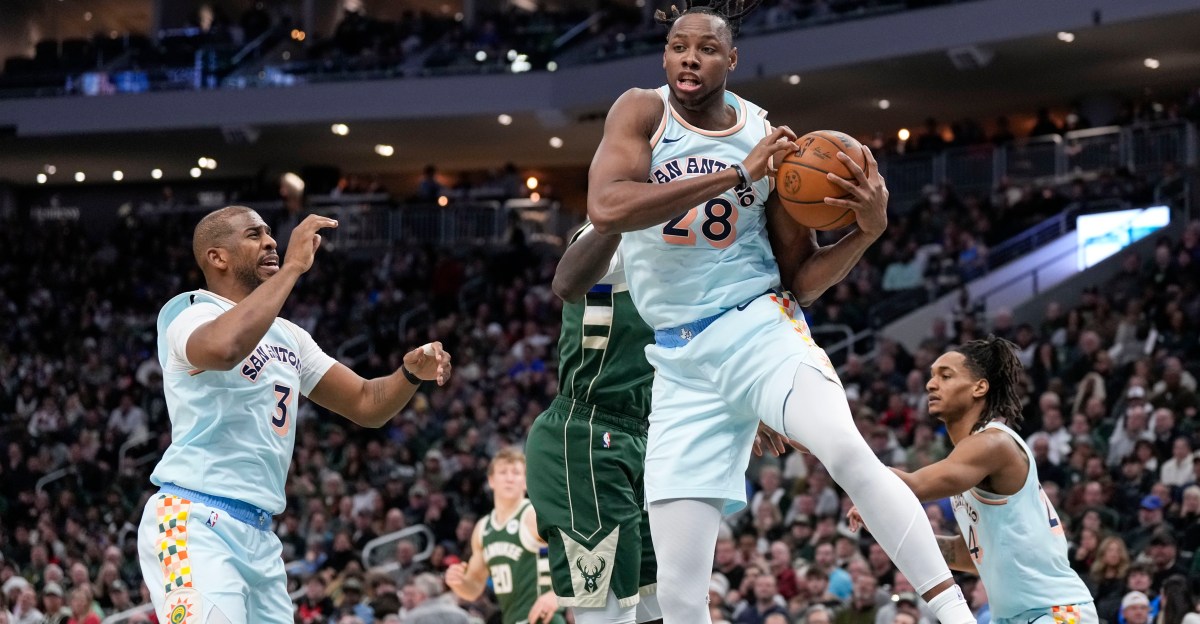 Hawks sign NBA vet Bassey to reported camp deal