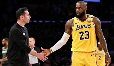 Lakers will let James decide future, give Redick extension