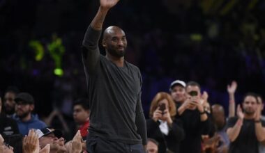 Young Kobe Bryant Spotted At Phillies-Mets Game In 1990