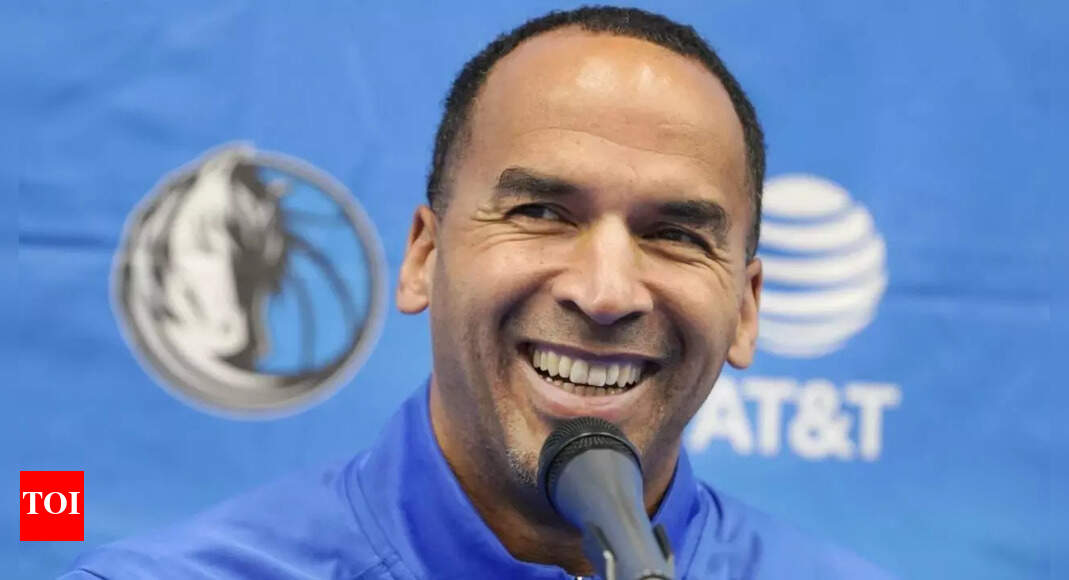 “Still f*cking hate you” – Dallas Mavericks GM Nico Harrison faces surprising encounter with frustrated fan at Twin Peaks | NBA News